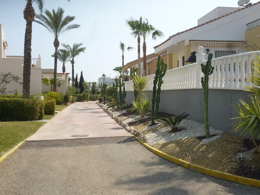 Bahia De Vera Apartamento Helio 0*,  Španělsko